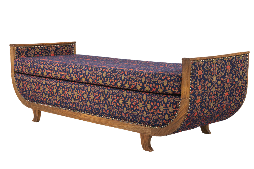 Settee SE001