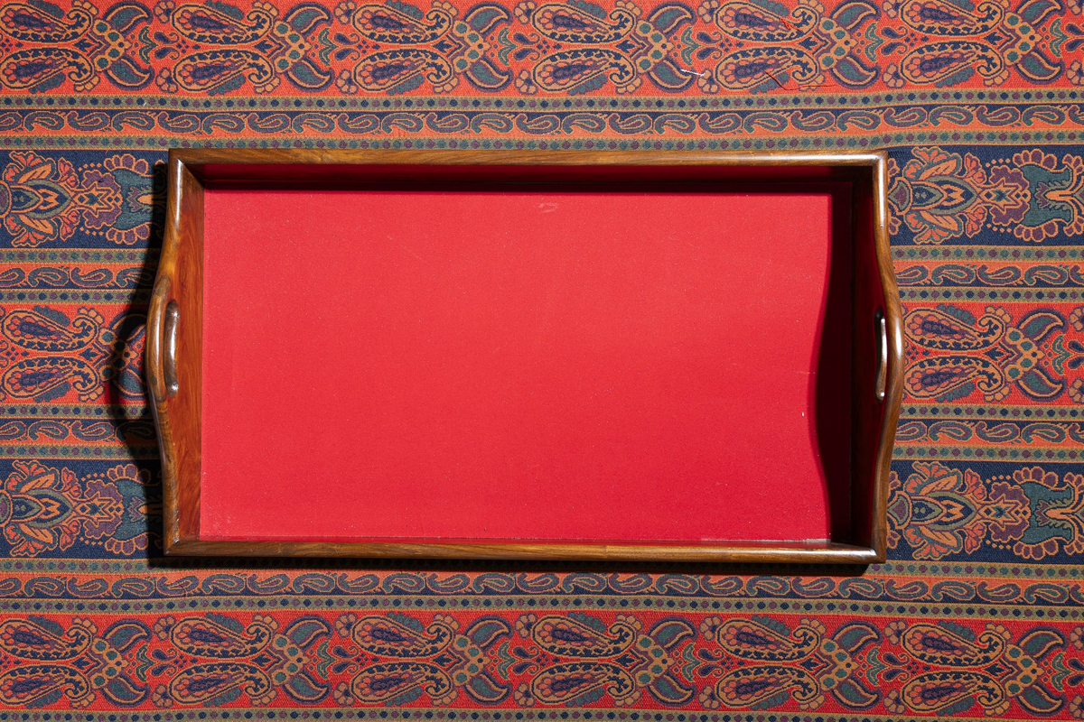 Tray Table TT001